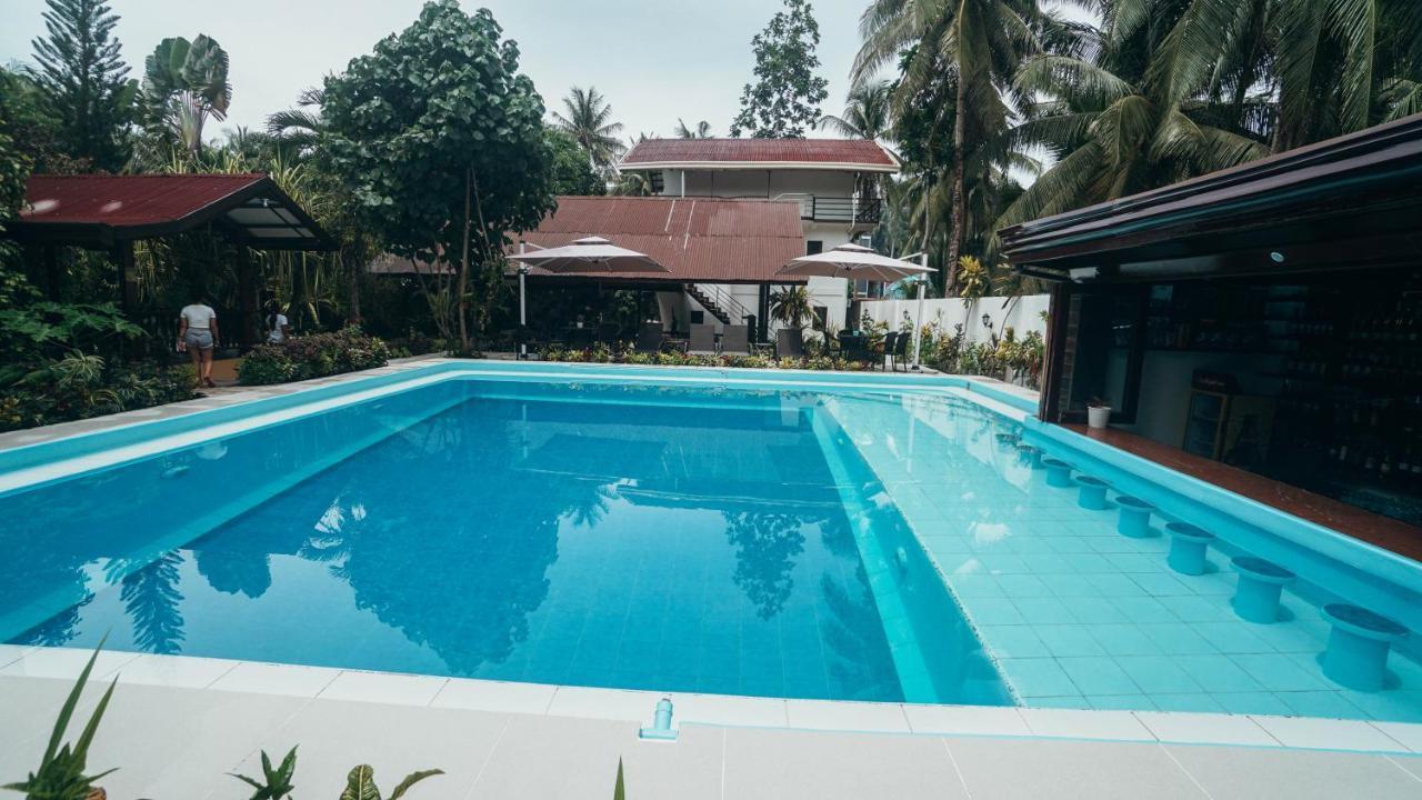 Point 303 Resort General Luna  Exterior foto