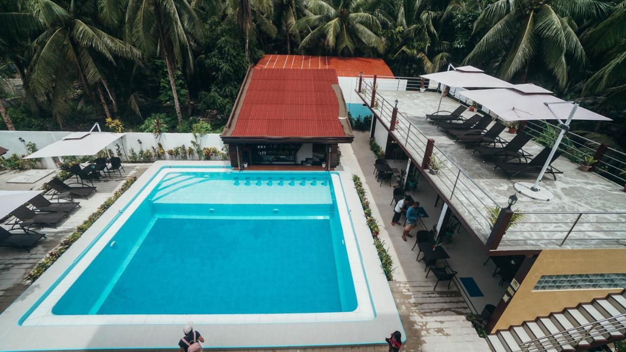 Point 303 Resort General Luna  Exterior foto
